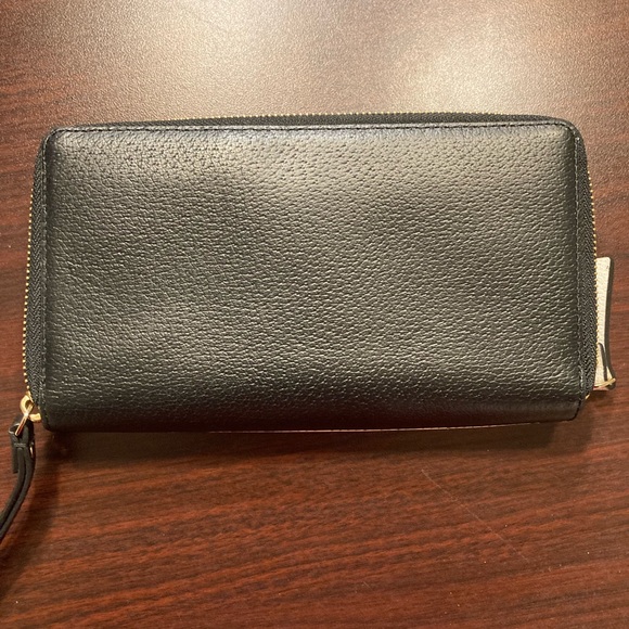 Kate Spade wristlet - Picture 2 of 4